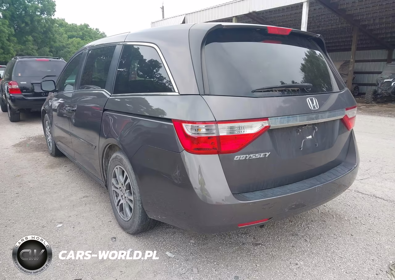 2013 Honda Odyssey Ex-L VIN:5FNRL5H62DB076797 - 3