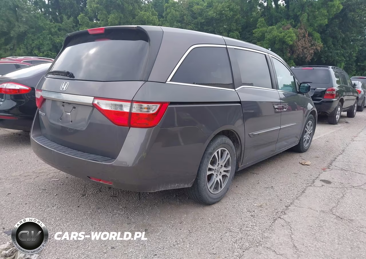 2013 Honda Odyssey Ex-L VIN:5FNRL5H62DB076797 - 4