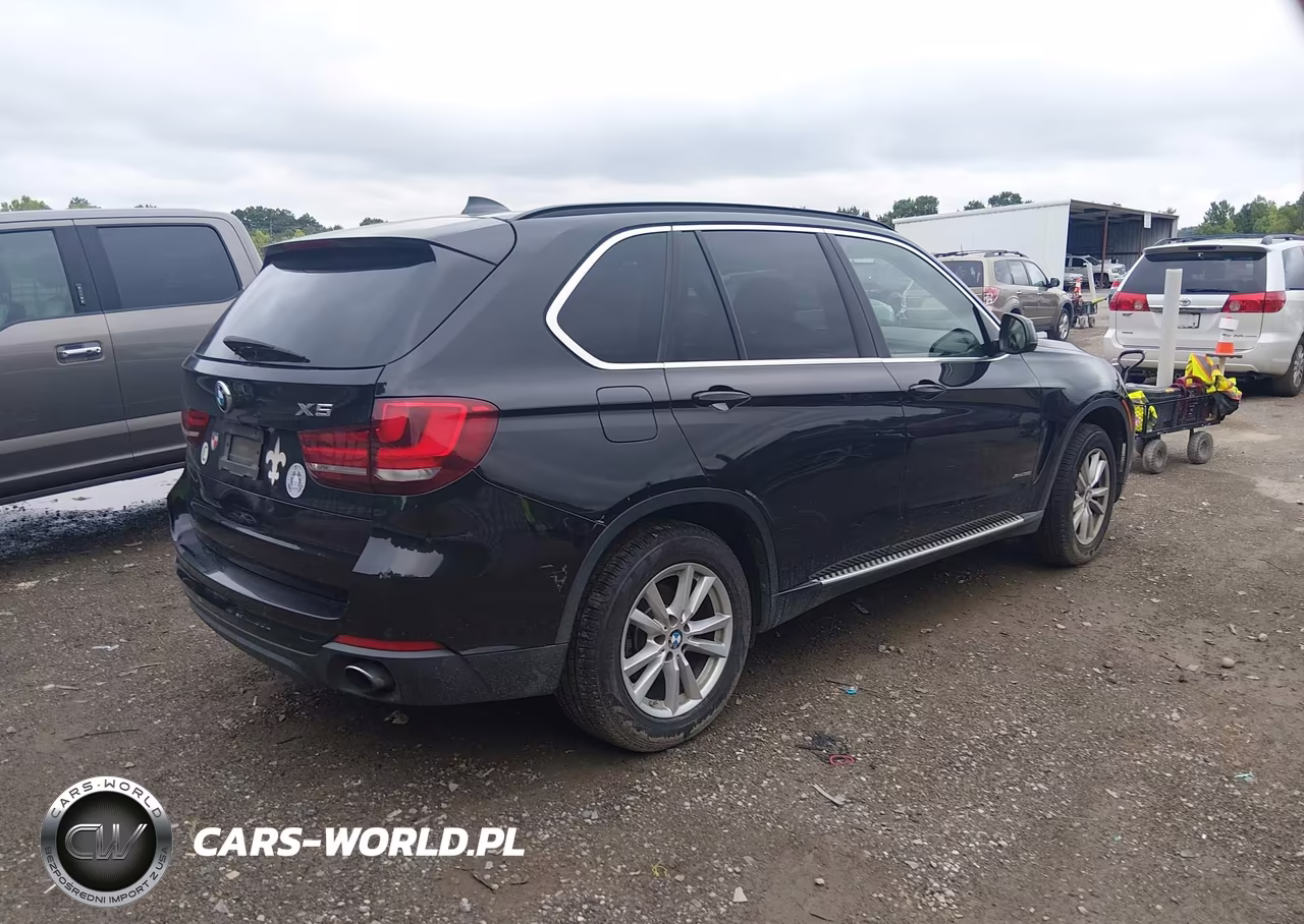 2015 BMW X5 xDrive35I VIN:5UXKR0C57F0K54236 - 4