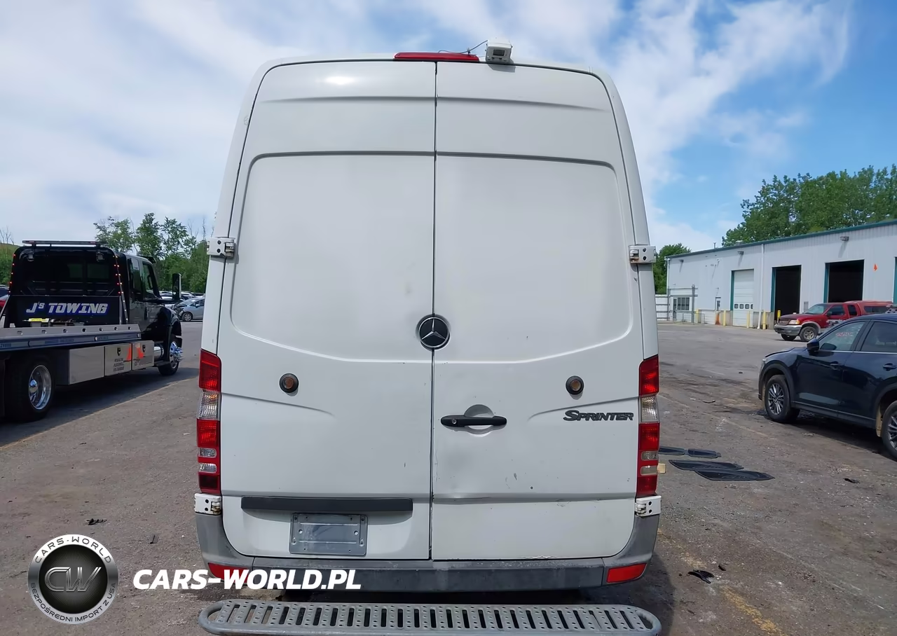 2014 Mercedes-Benz Sprinter 2500 High Roof VIN:WD3PE8DE0E5901152 - 16