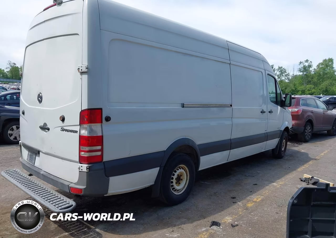 2014 Mercedes-Benz Sprinter 2500 High Roof VIN:WD3PE8DE0E5901152 - 4