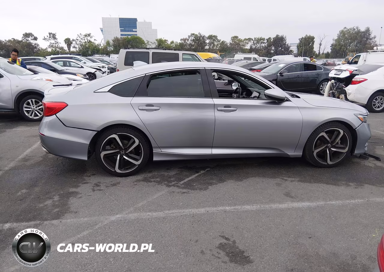 2018 Honda Accord Sport VIN:1HGCV1F37JA150268 - 13