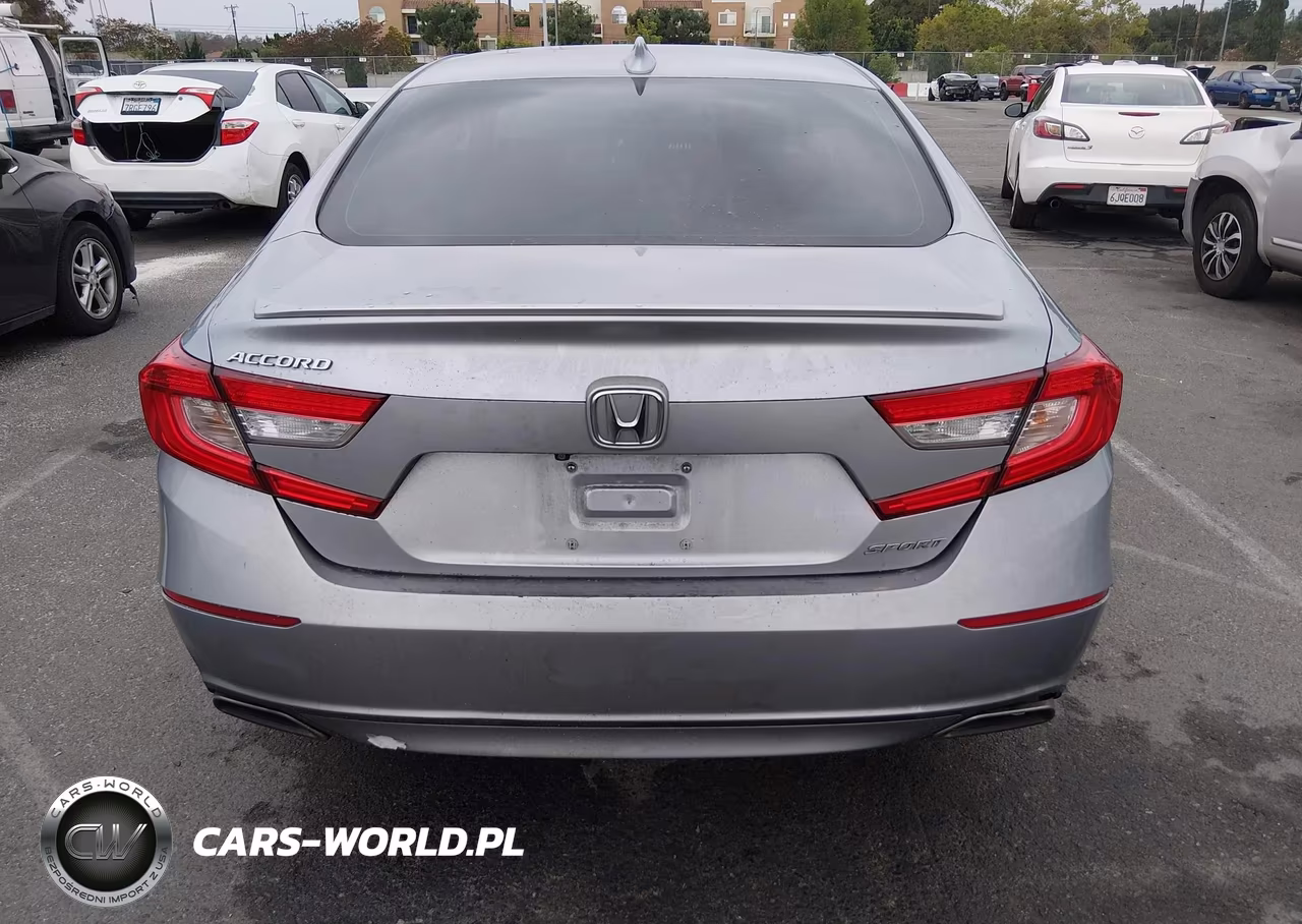 2018 Honda Accord Sport VIN:1HGCV1F37JA150268 - 16