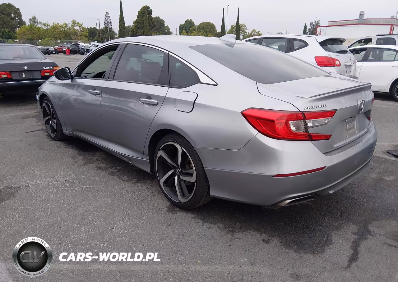 2018 Honda Accord Sport VIN:1HGCV1F37JA150268 - 3