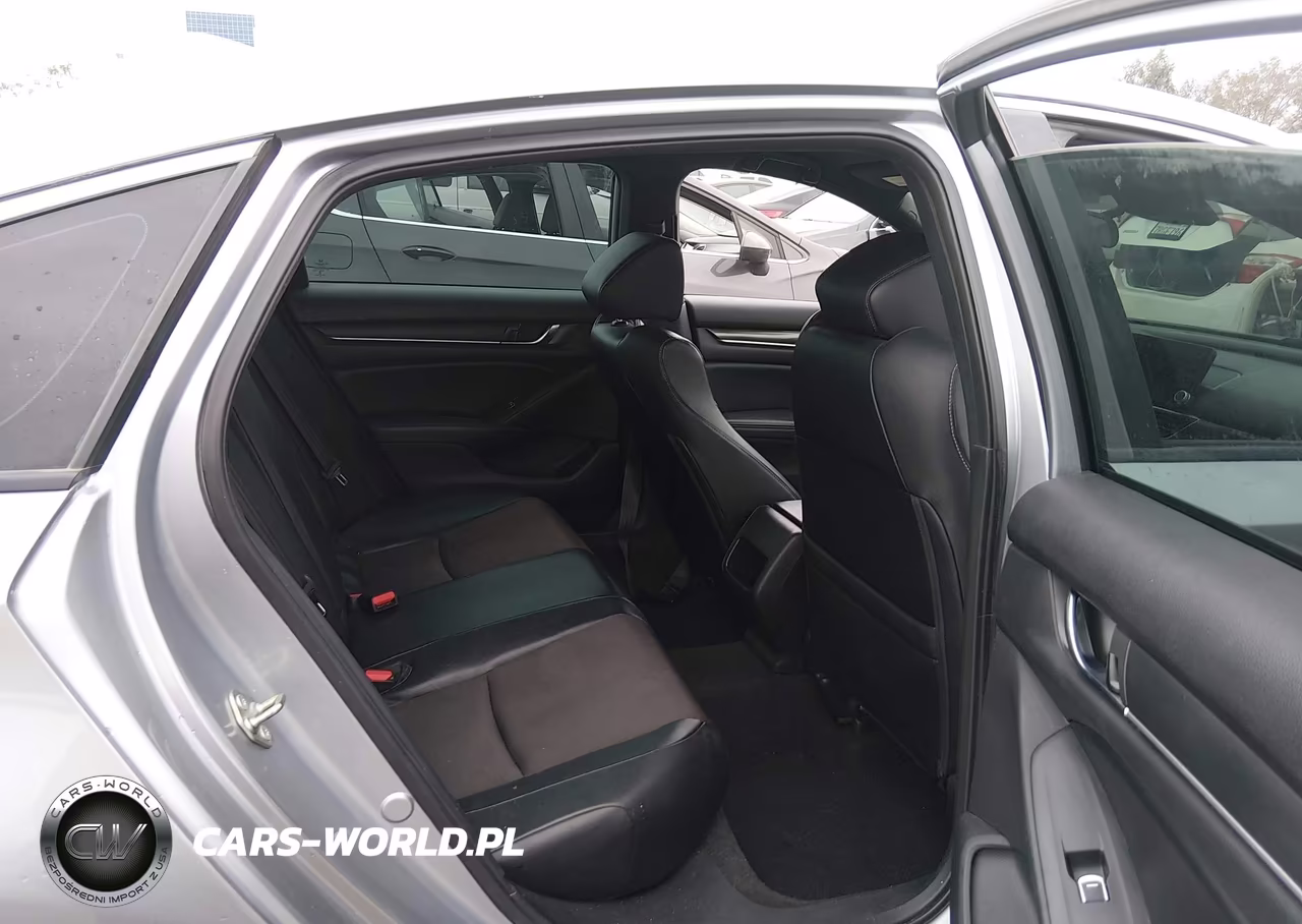 2018 Honda Accord Sport VIN:1HGCV1F37JA150268 - 8