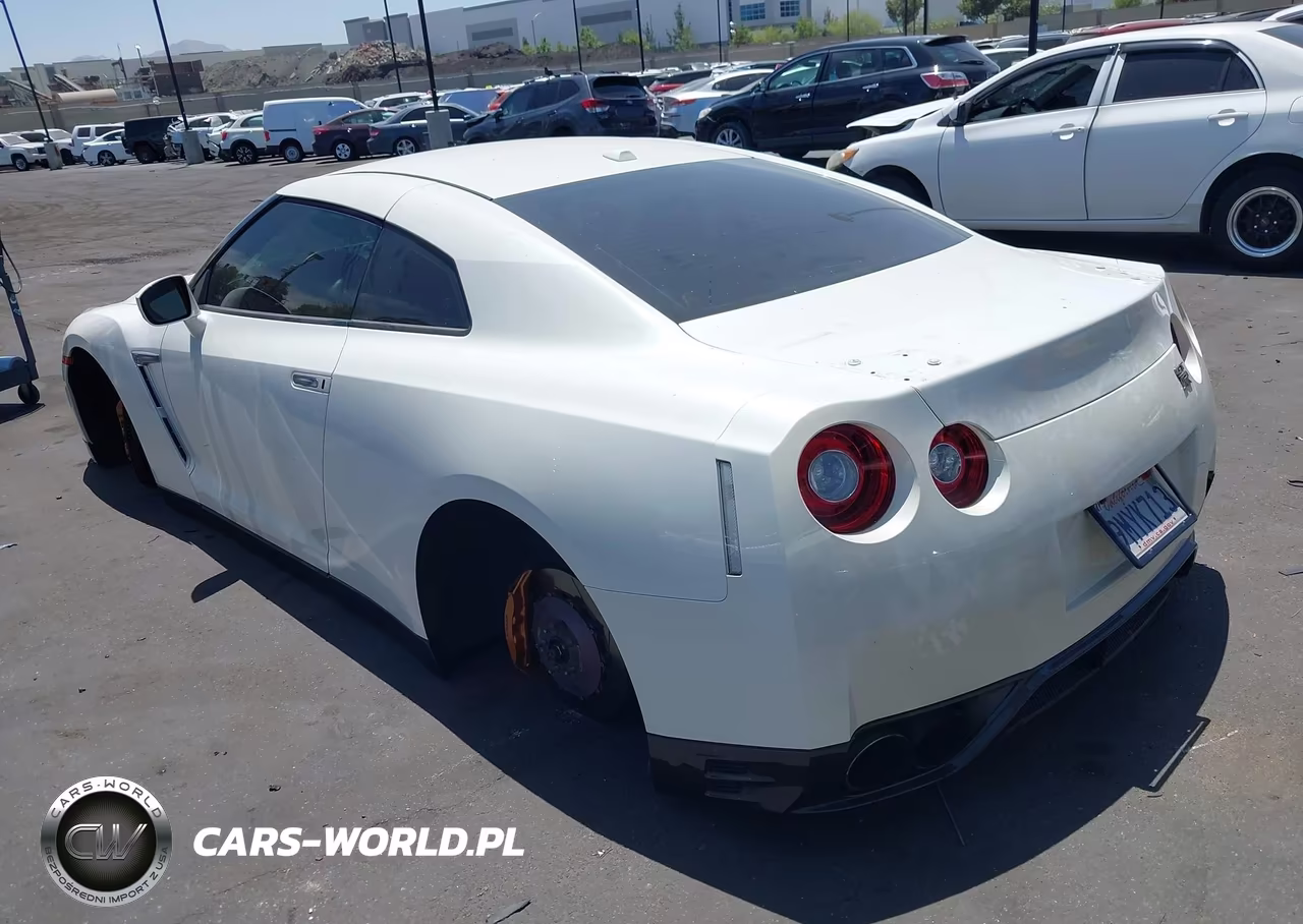 2015 Nissan Gt-R Black Edition-Nismo-Premium-Track Edition VIN:JN1AR5EF9FM280834 - 3