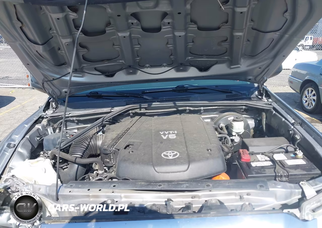 2014 Toyota Tacoma Prerunner V6 VIN:3TMJU4GN3EM165367 - 10
