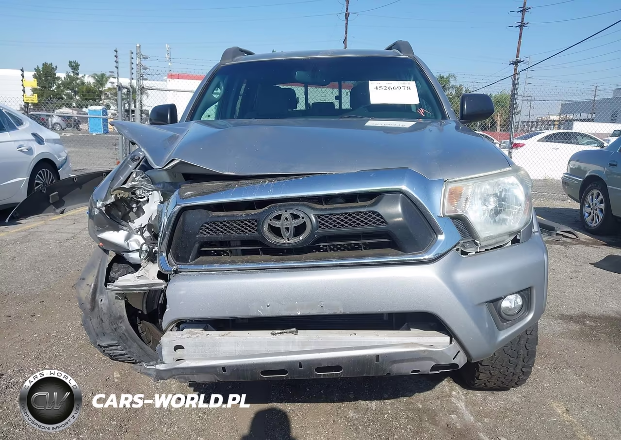 2014 Toyota Tacoma Prerunner V6 VIN:3TMJU4GN3EM165367 - 12