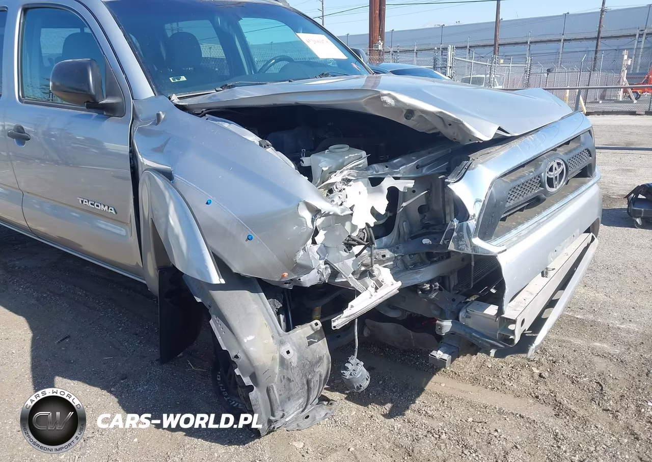 2014 Toyota Tacoma Prerunner V6 VIN:3TMJU4GN3EM165367 - 6