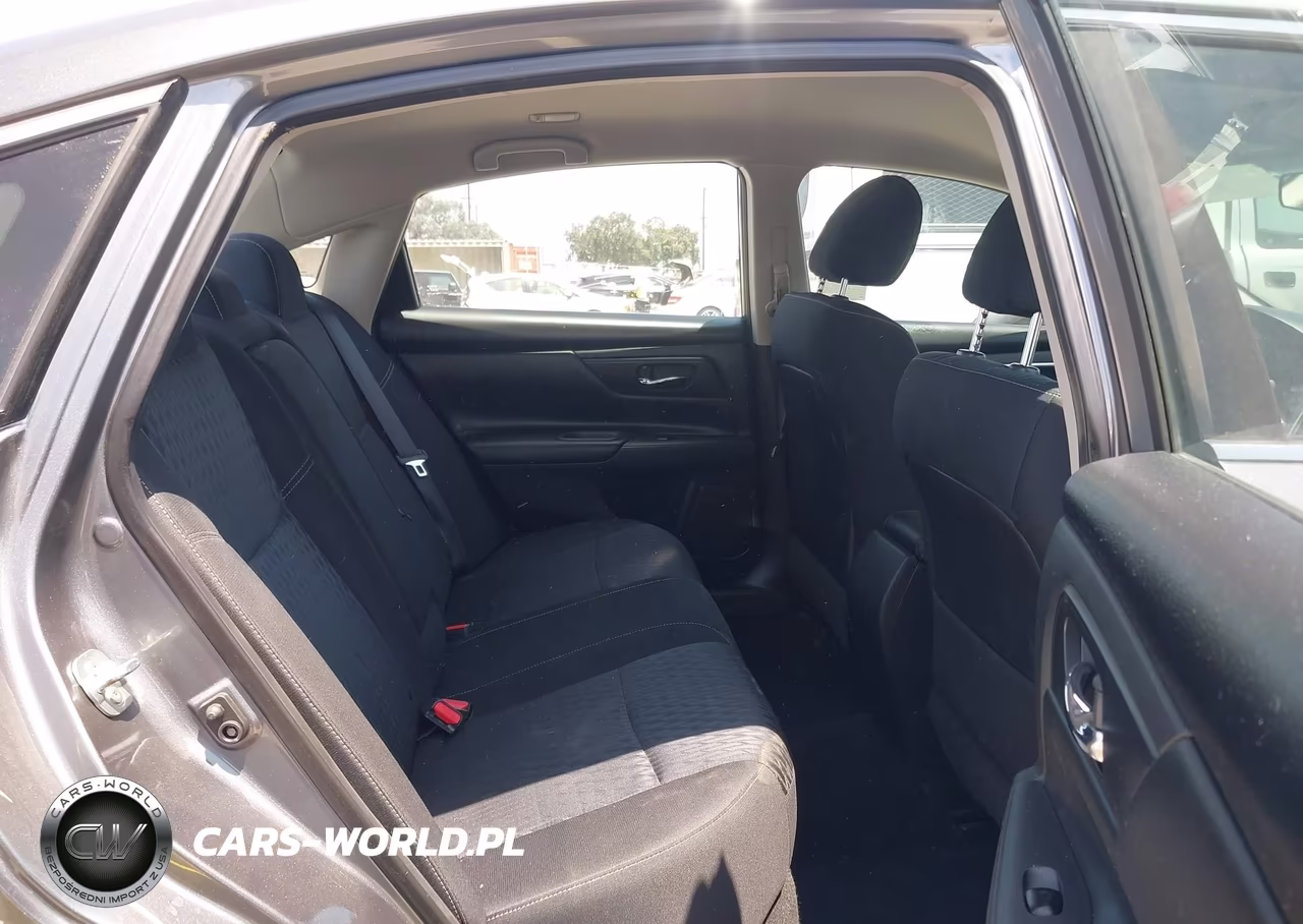 2018 Nissan Altima 2.5 S VIN:1N4AL3AP0JC473511 - 8