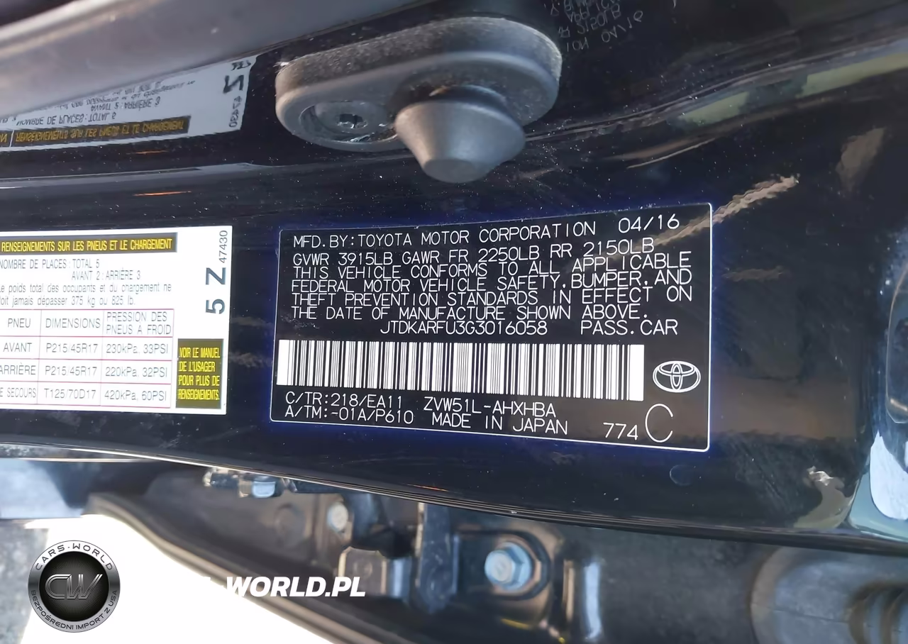 2016 Toyota Prius Three Touring VIN:JTDKARFU3G3016058 - 9