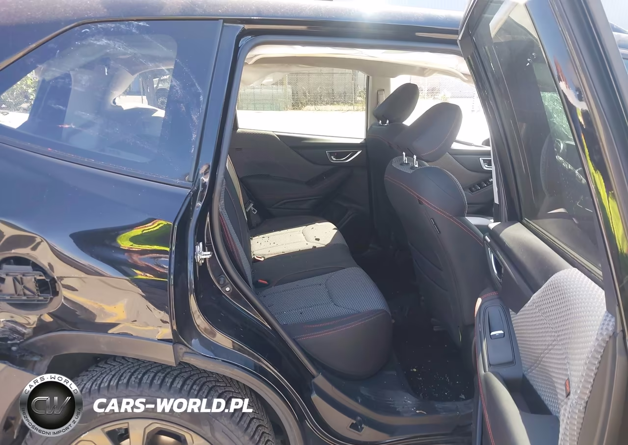 2019 Subaru Forester Sport VIN:JF2SKAPC4KH554768 - 8