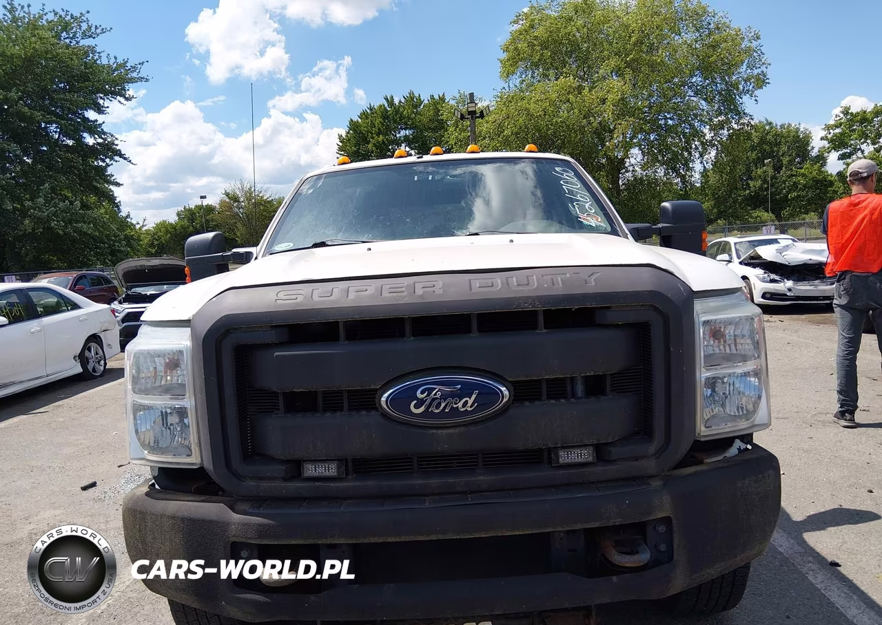 2012 Ford F-250 Xlt VIN:1FT7W2B65CEB56472 - 12