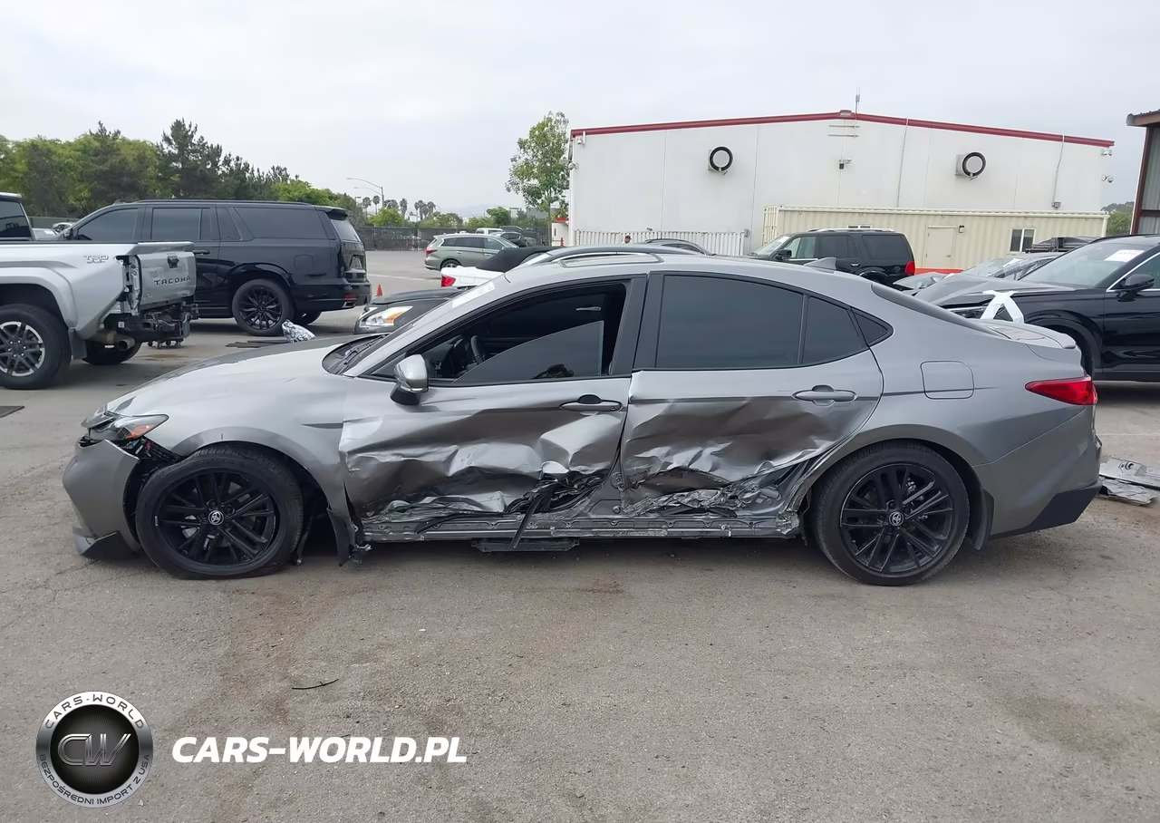 2026 Toyota Camry Se VIN:4T1DAACK1TU673972 - 15