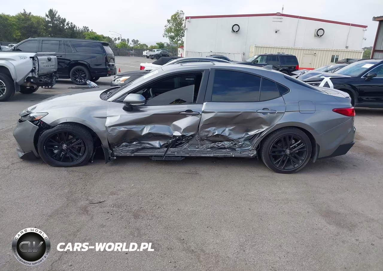 2026 Toyota Camry Se VIN:4T1DAACK1TU673972 - 6