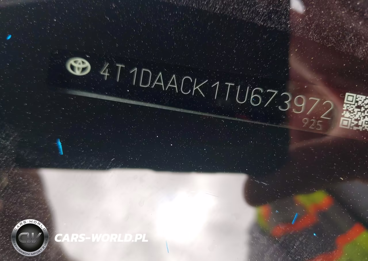 2026 Toyota Camry Se VIN:4T1DAACK1TU673972 - 9