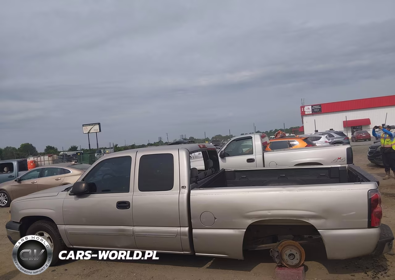 2004 Chevrolet Silverado 1500 Ls VIN:2GCEC19V241399232 - 22