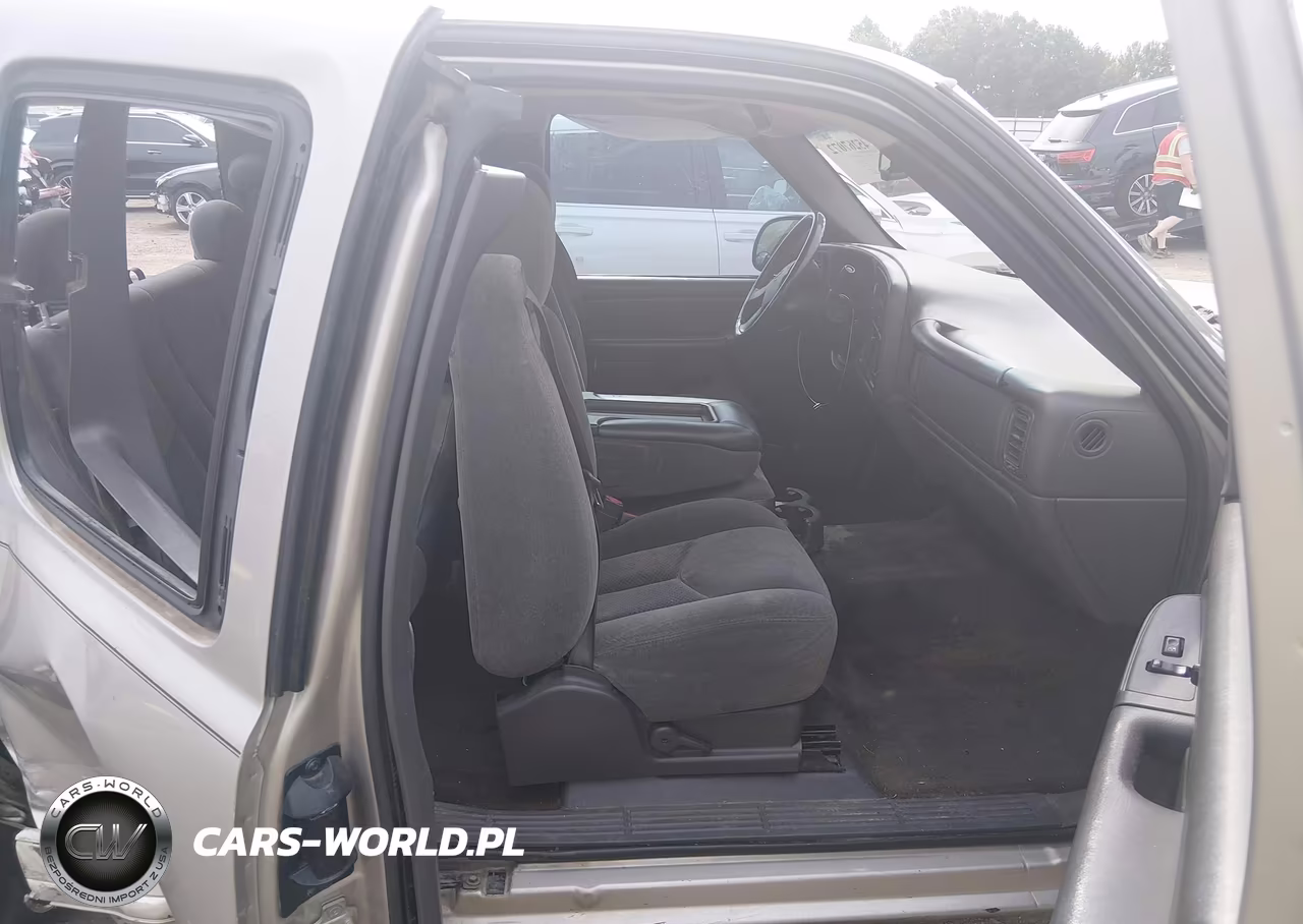 2004 Chevrolet Silverado 1500 Ls VIN:2GCEC19V241399232 - 5