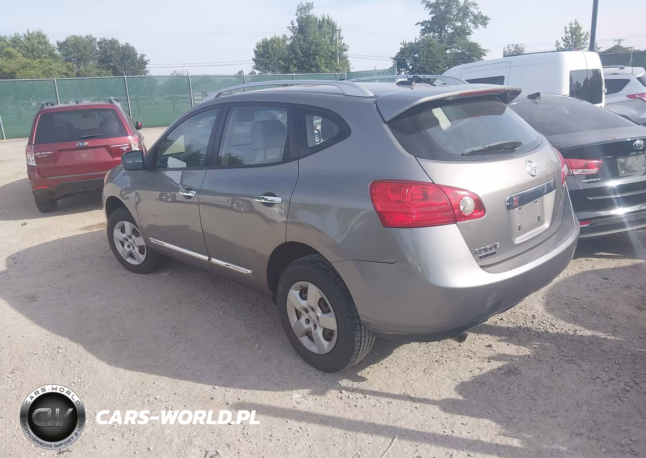 2014 Nissan Rogue Select S VIN:JN8AS5MT2EW621653 - 3