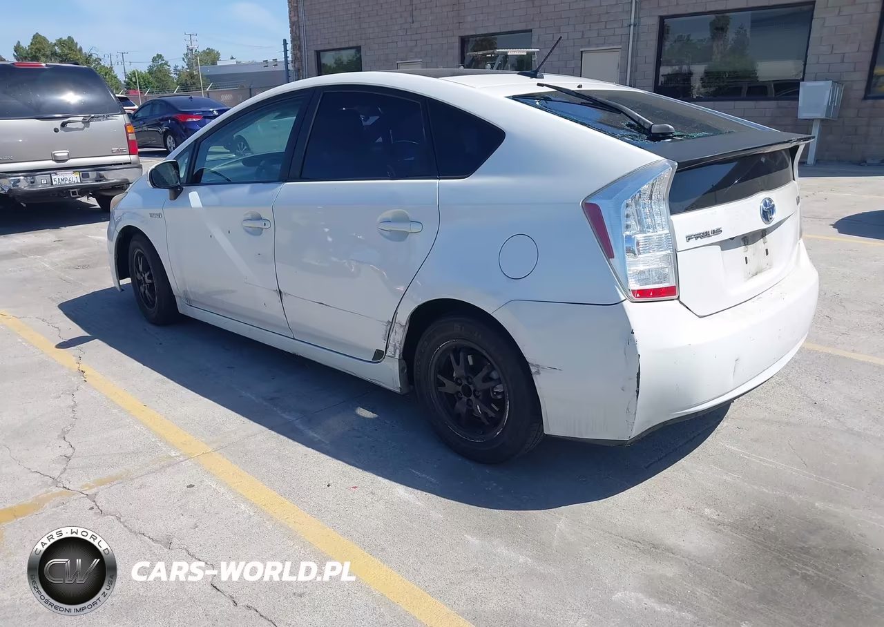 2011 Toyota Prius Three VIN:JTDKN3DU0B0281051 - 3