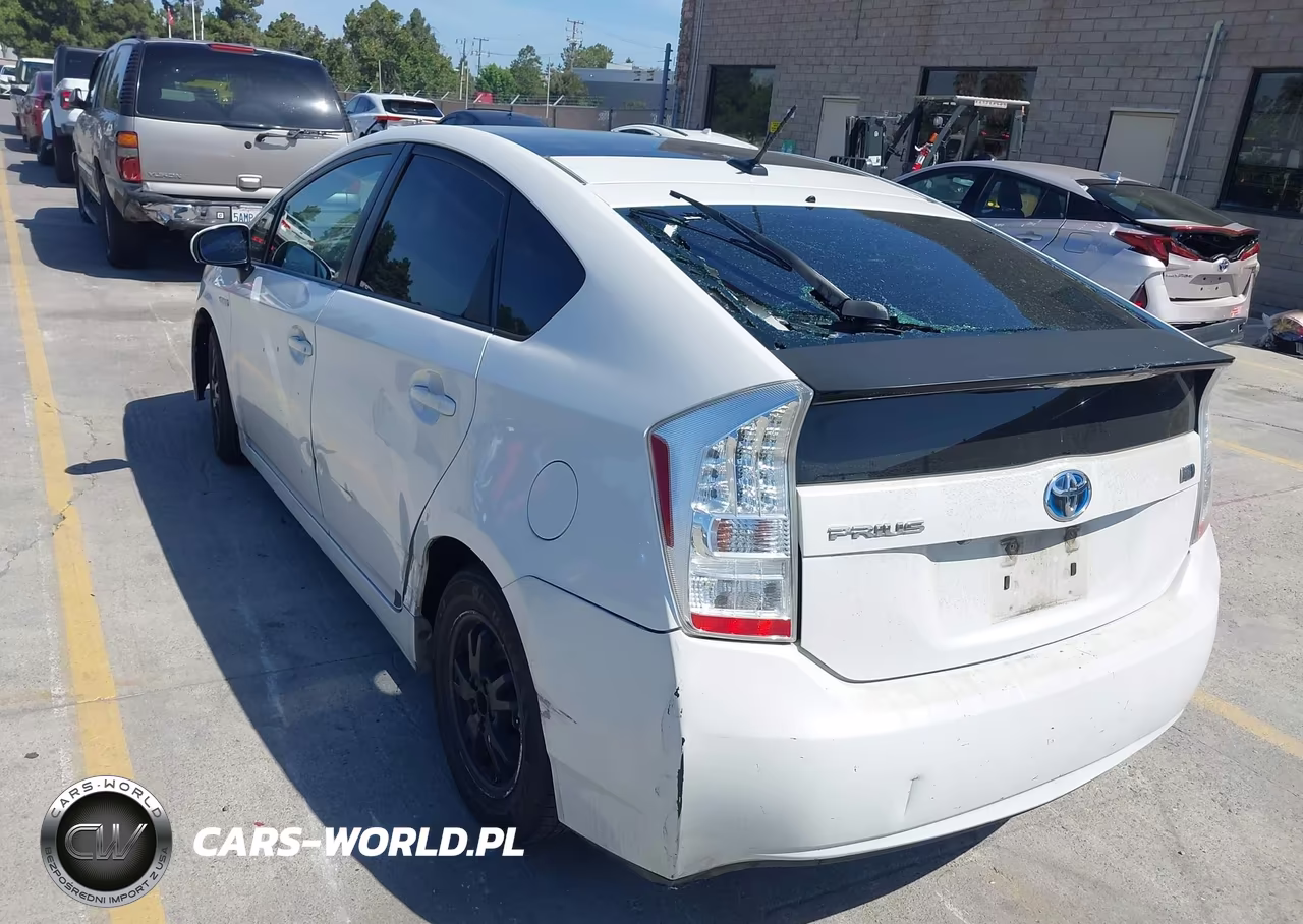 2011 Toyota Prius Three VIN:JTDKN3DU0B0281051 - 6
