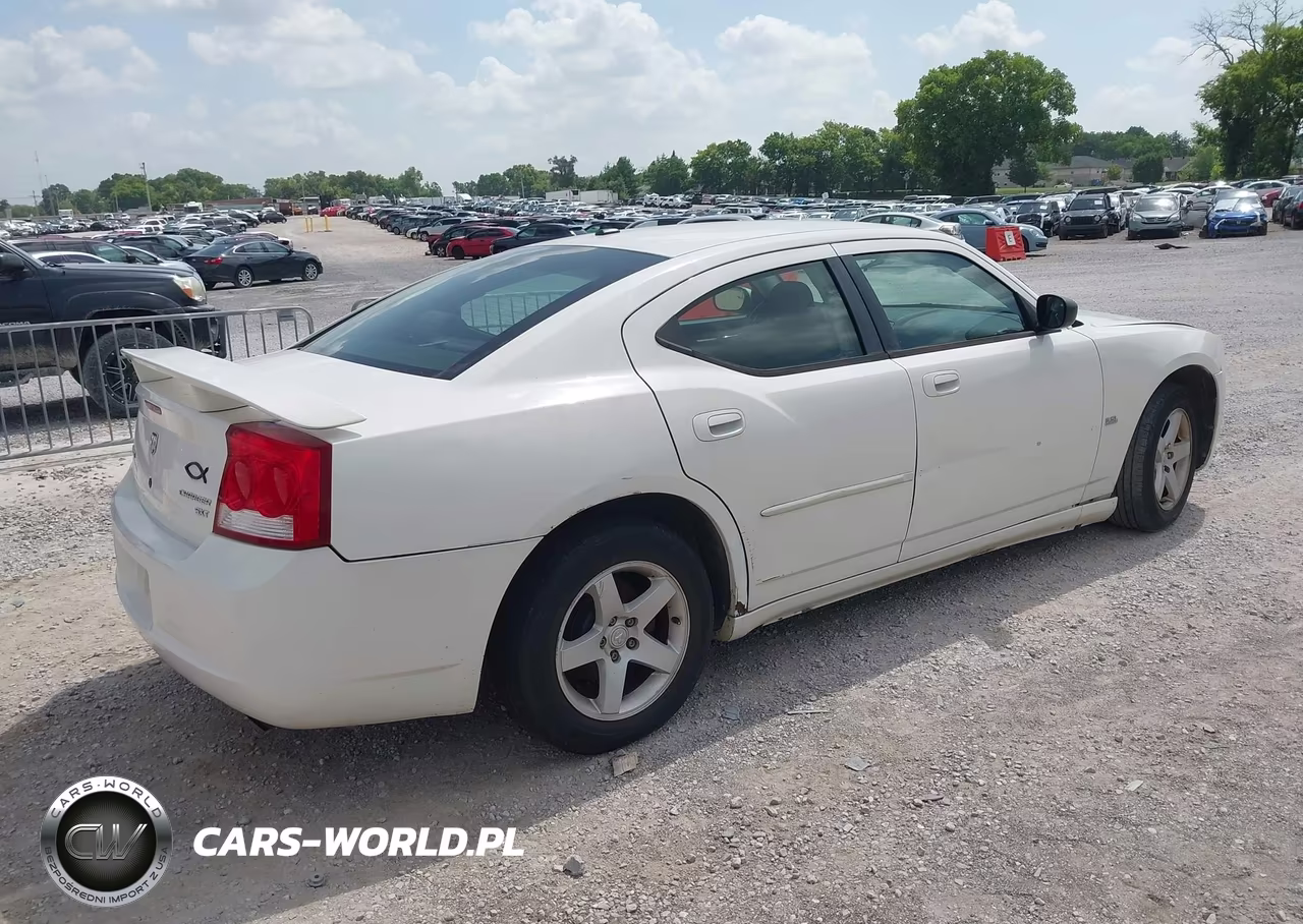 2010 Dodge Charger Sxt VIN:2B3CA3CV7AH124638 - 4