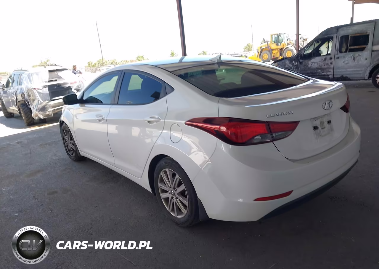 2015 Hyundai Elantra Se VIN:5NPDH4AE5FH617580 - 3