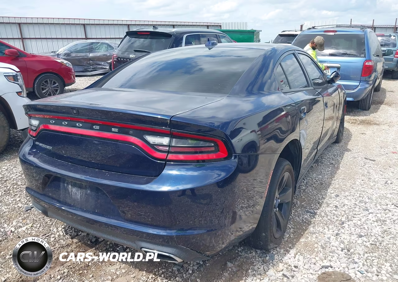 2017 Dodge Charger Sxt Rwd VIN:2C3CDXHG9HH575740 - 4