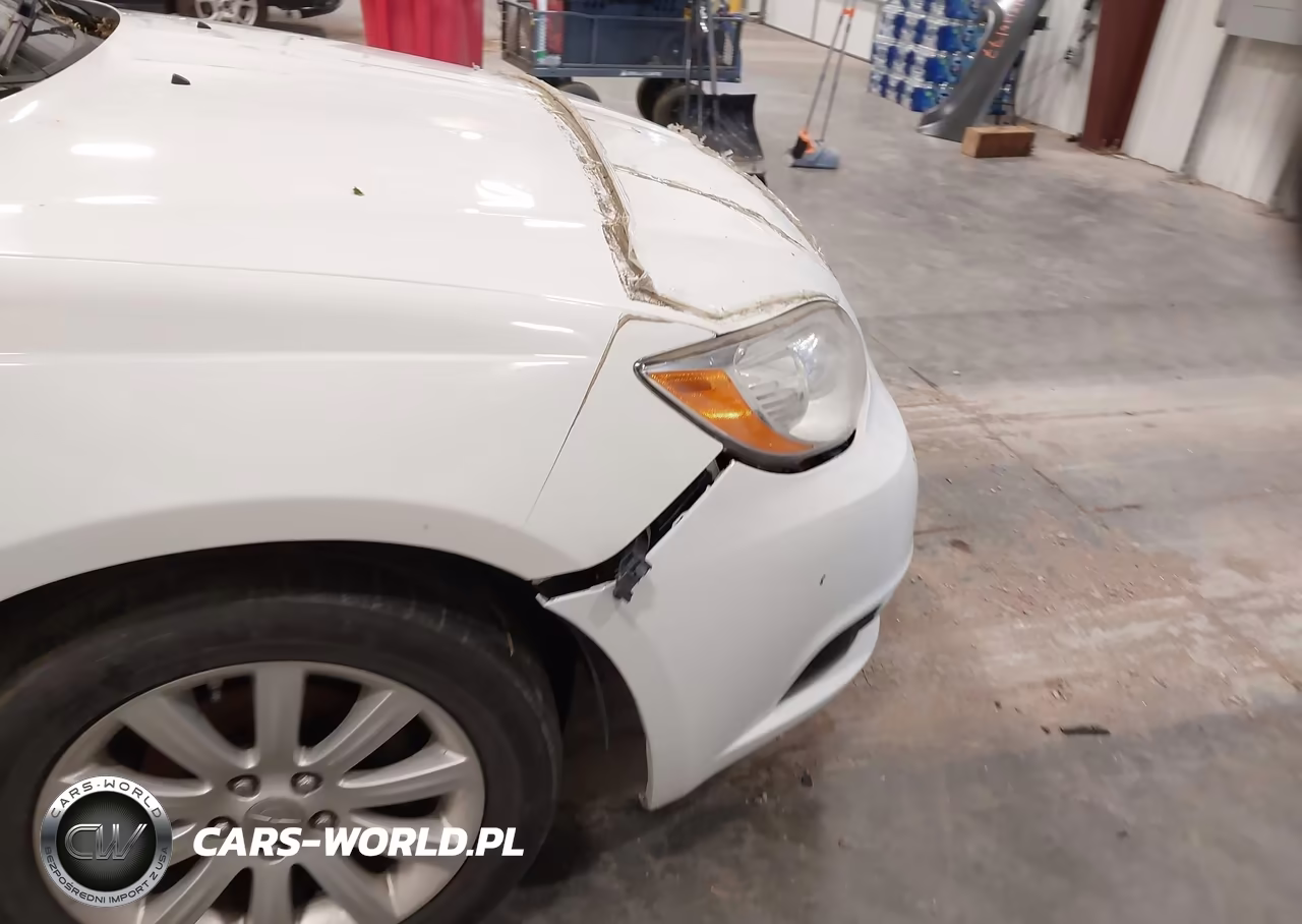 2014 Chrysler 200 Touring VIN:1C3CCBBB5EN108143 - 12