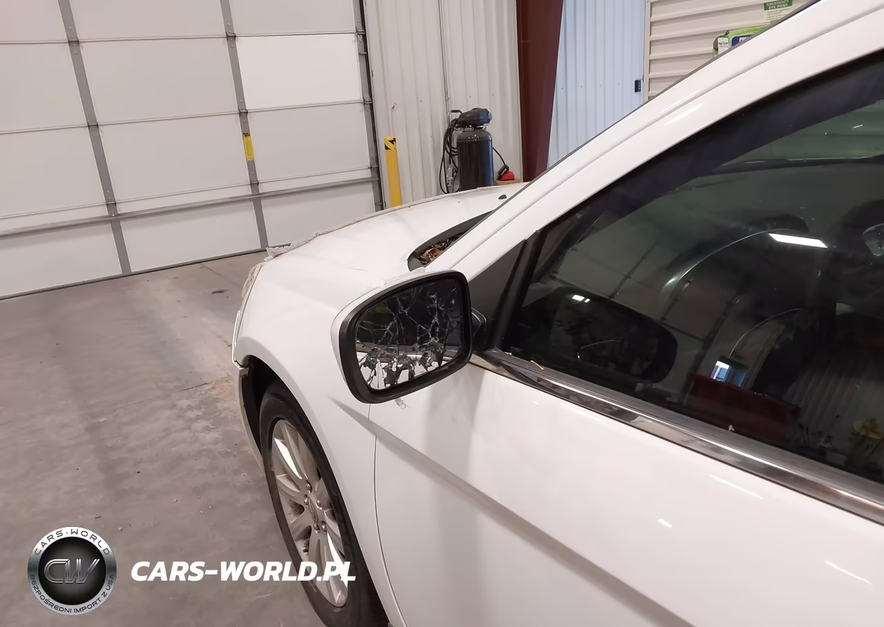 2014 Chrysler 200 Touring VIN:1C3CCBBB5EN108143 - 15
