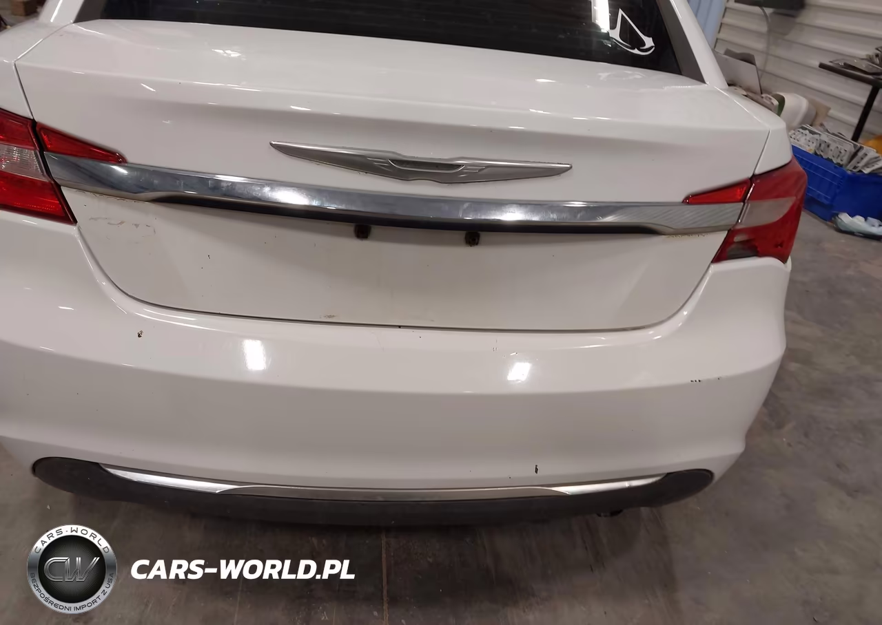 2014 Chrysler 200 Touring VIN:1C3CCBBB5EN108143 - 16