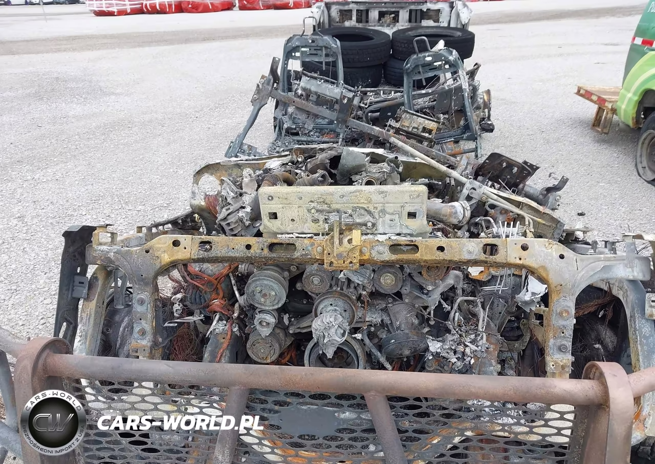 2025 Ford F-450 Xlt VIN:1FT8W4DT3SEC53770 - 10
