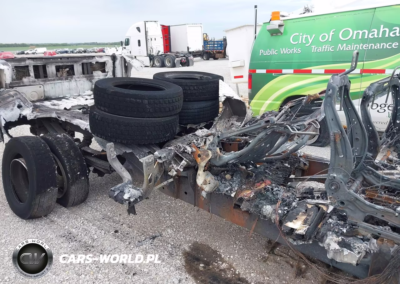 2025 Ford F-450 Xlt VIN:1FT8W4DT3SEC53770 - 7