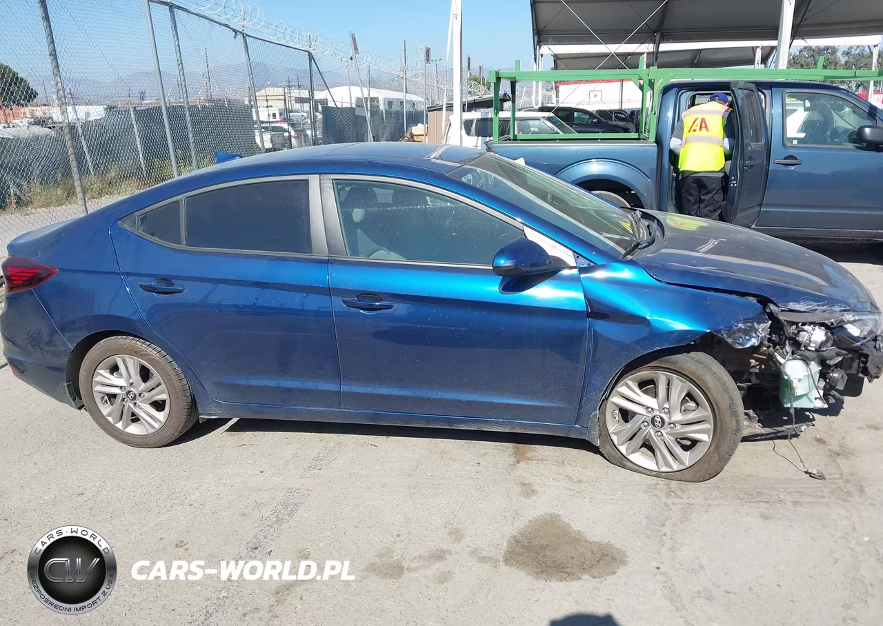 2019 Hyundai Elantra Value Edition VIN:5NPD84LF4KH480972 - 14