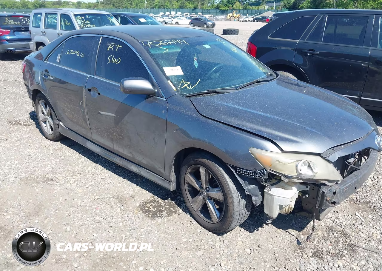 2011 Toyota Camry Se – zdjęcie 1 z 11