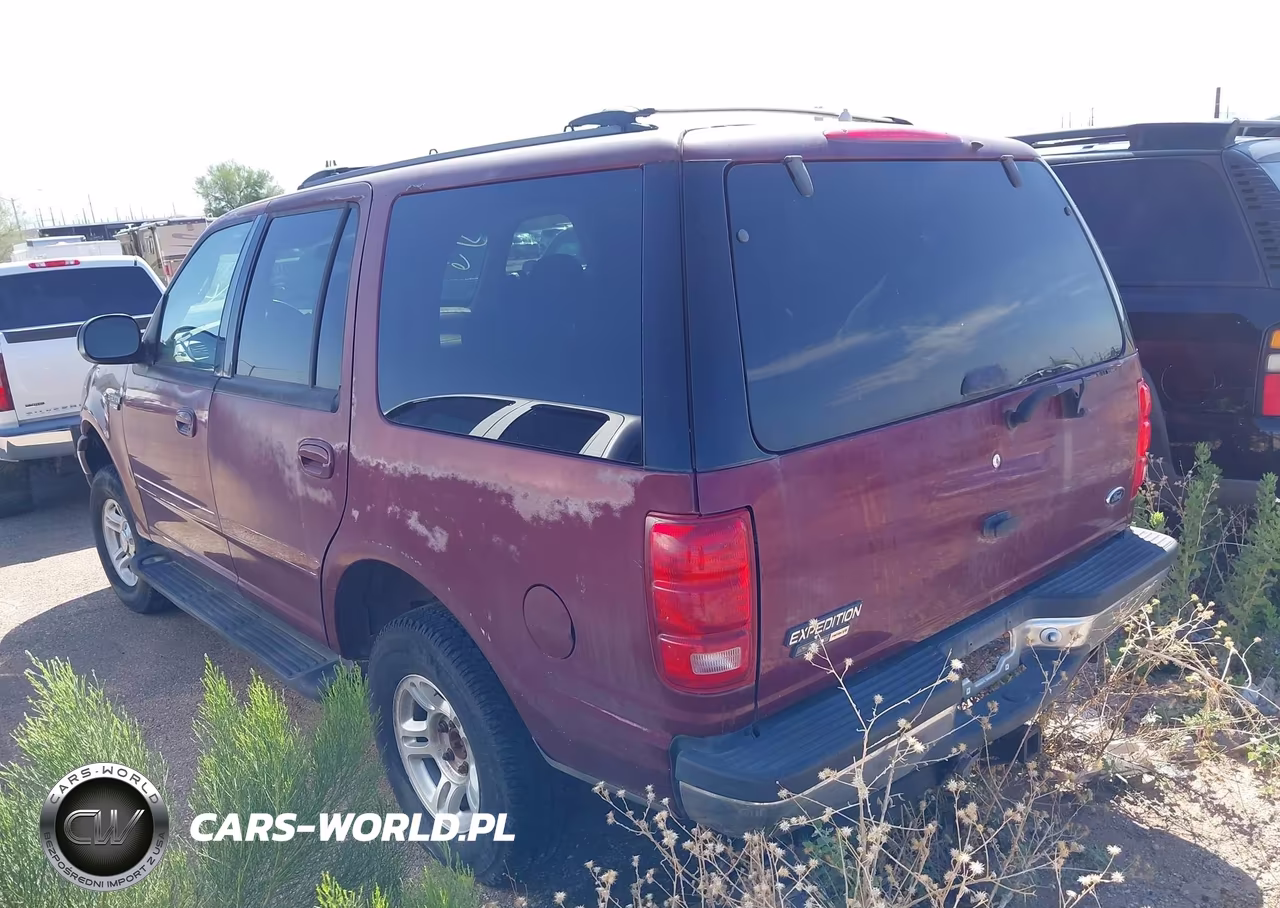 2001 Ford Expedition Xlt VIN:1FMPU16L81LB04788 - 3