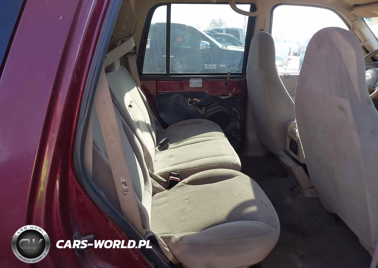 2001 Ford Expedition Xlt VIN:1FMPU16L81LB04788 - 8