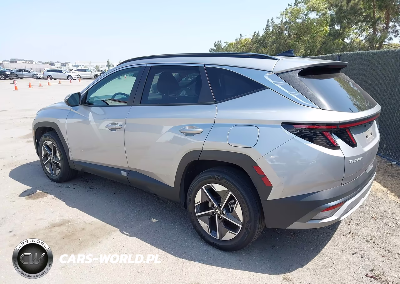 2025 Hyundai Tucson Hybrid Sel Convenience VIN:KM8JCDD11SU318951 - 3