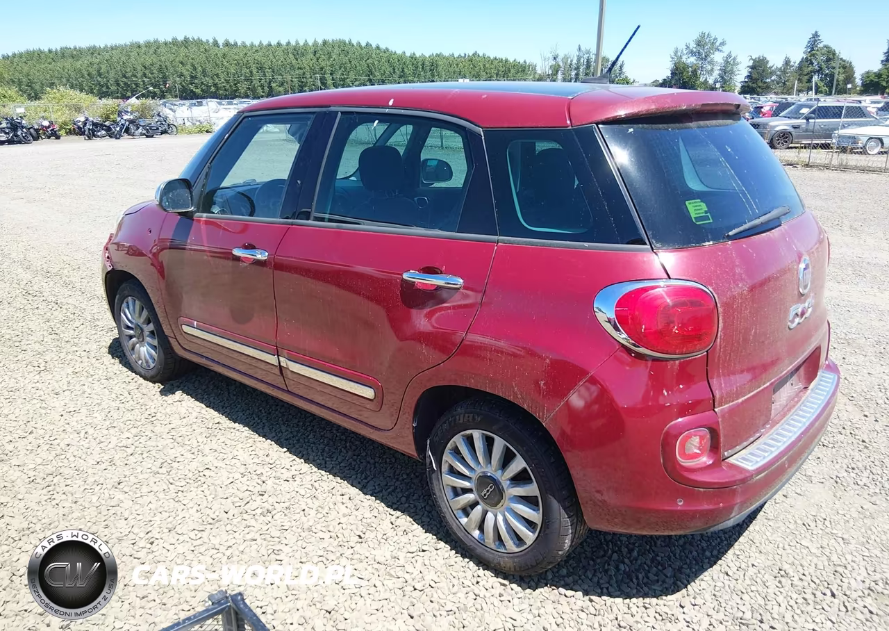 2015 Fiat 500L Lounge VIN:ZFBCFACHXFZ033386 - 3