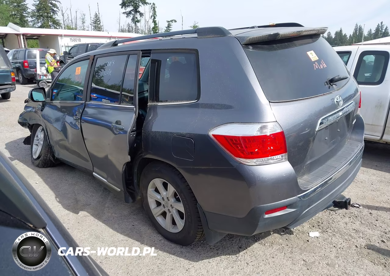 2012 Toyota Highlander Se V6 VIN:5TDBK3EH6CS152787 - 3