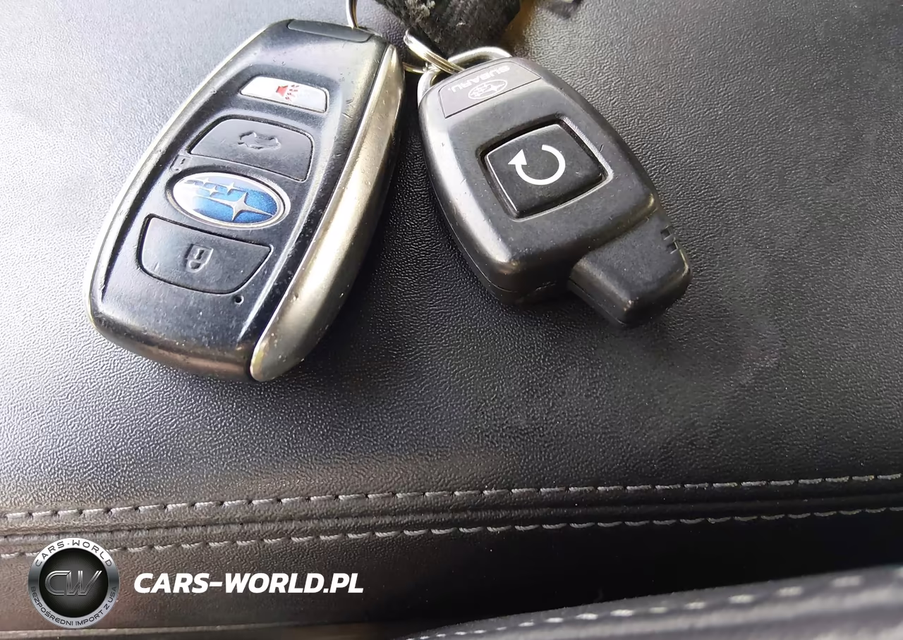 2018 Subaru Legacy 2.5I Limited VIN:4S3BNAN62J3035703 - 11