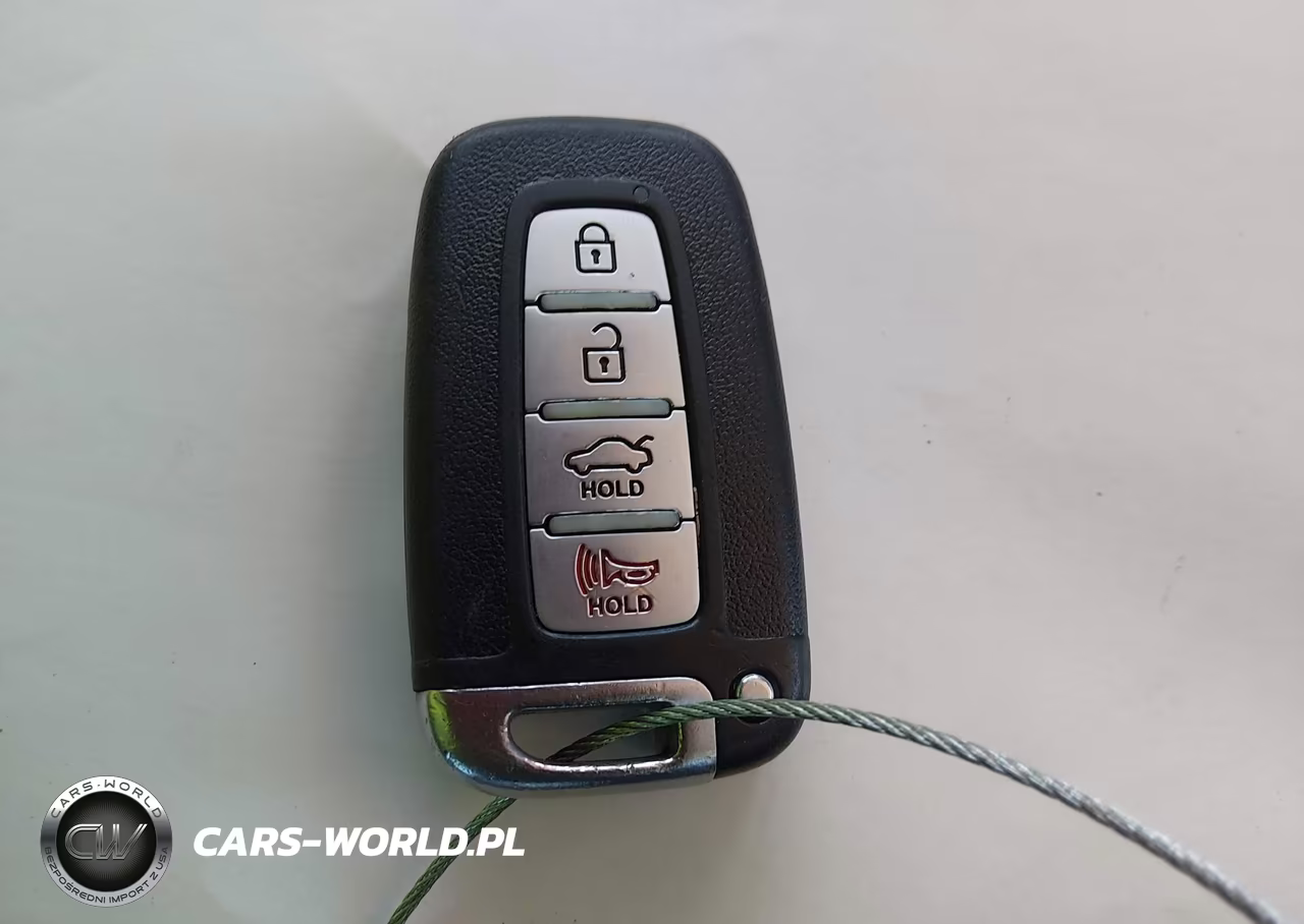 2012 Hyundai Genesis 3.8 VIN:KMHGC4DD7CU201929 - 11