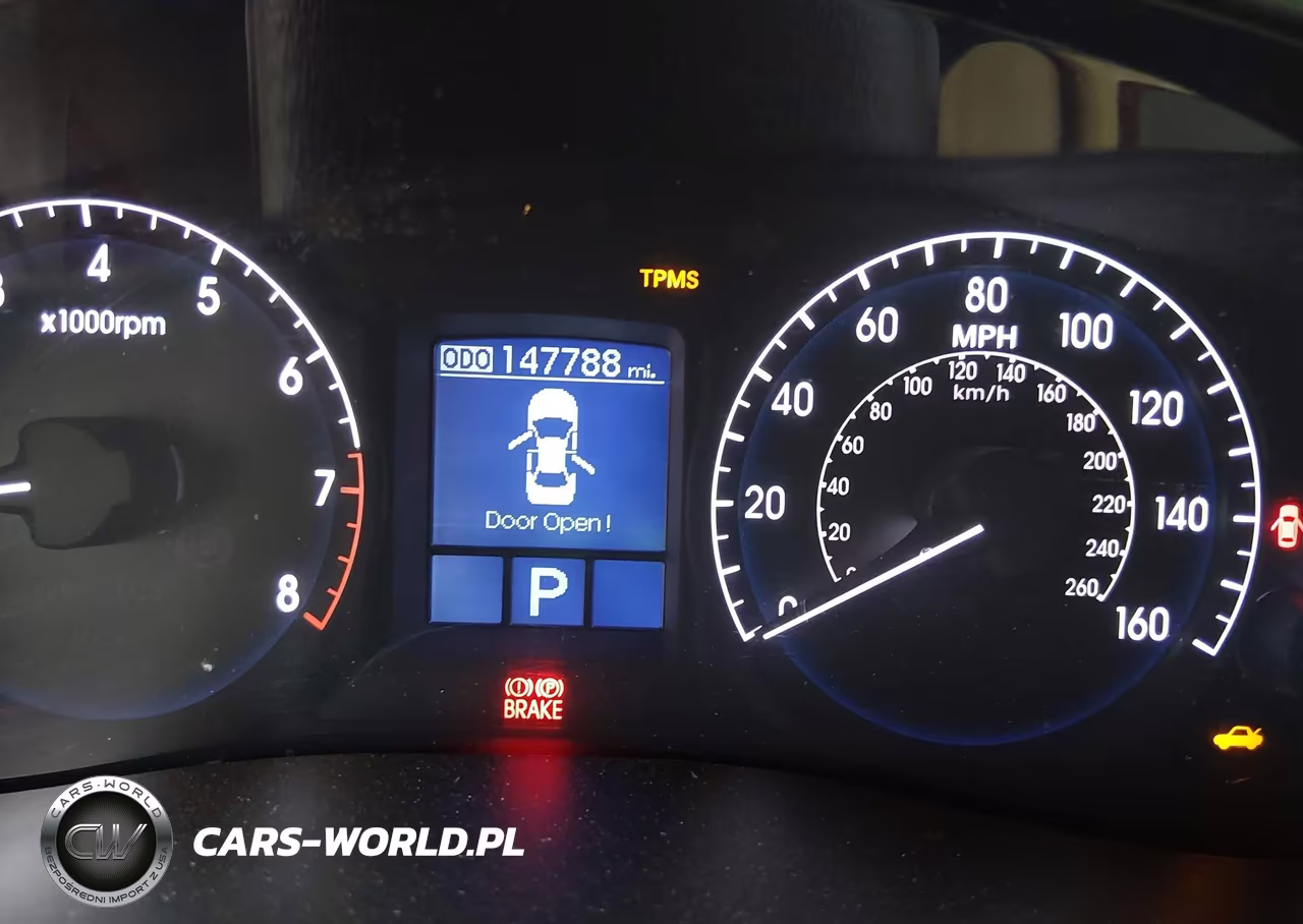 2012 Hyundai Genesis 3.8 VIN:KMHGC4DD7CU201929 - 15