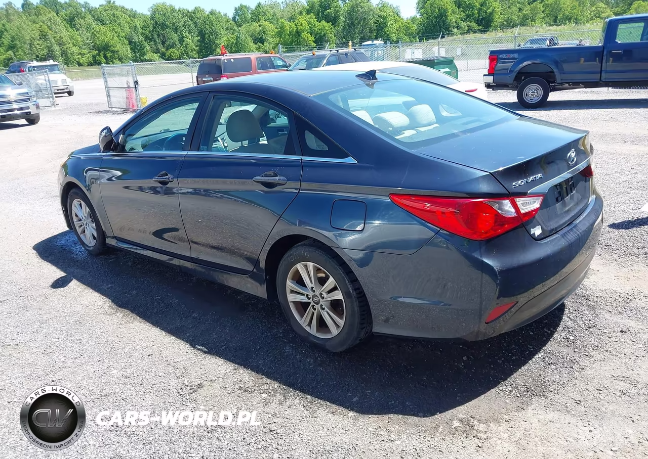 2014 Hyundai Sonata Gls VIN:5NPEB4AC1EH875677 - 3