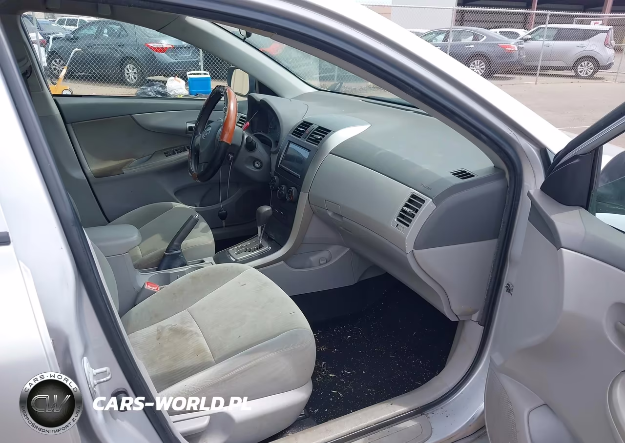 2010 Toyota Corolla Le VIN:1NXBU4EE3AZ218688 - 5