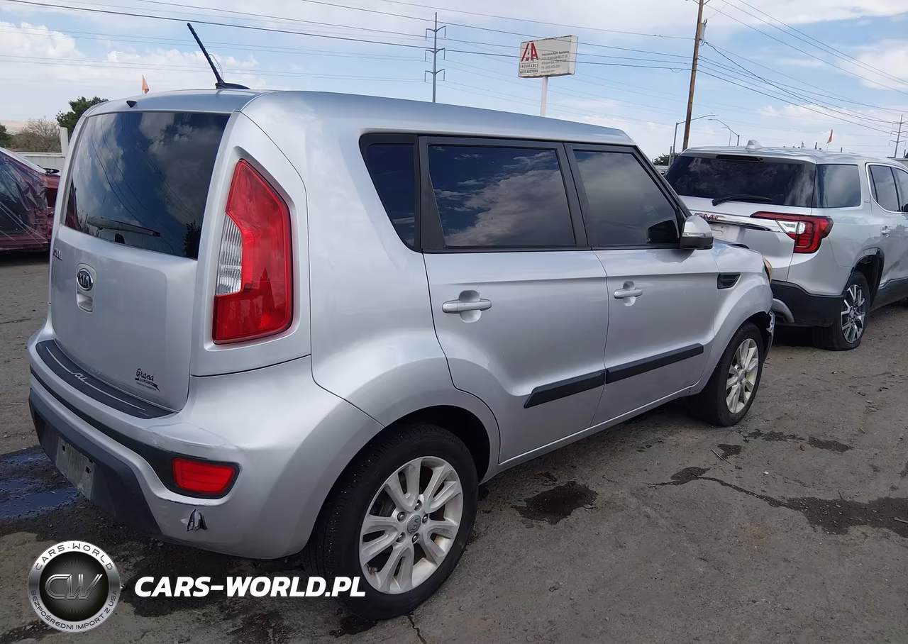 2012 Kia Soul + VIN:KNDJT2A62C7382893 - 4