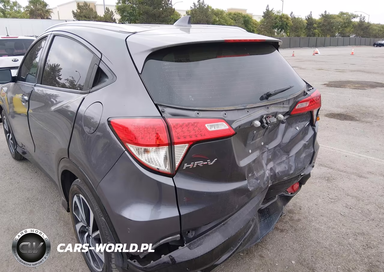 2019 Honda Hr-V Sport VIN:3CZRU5H19KG703885 - 19