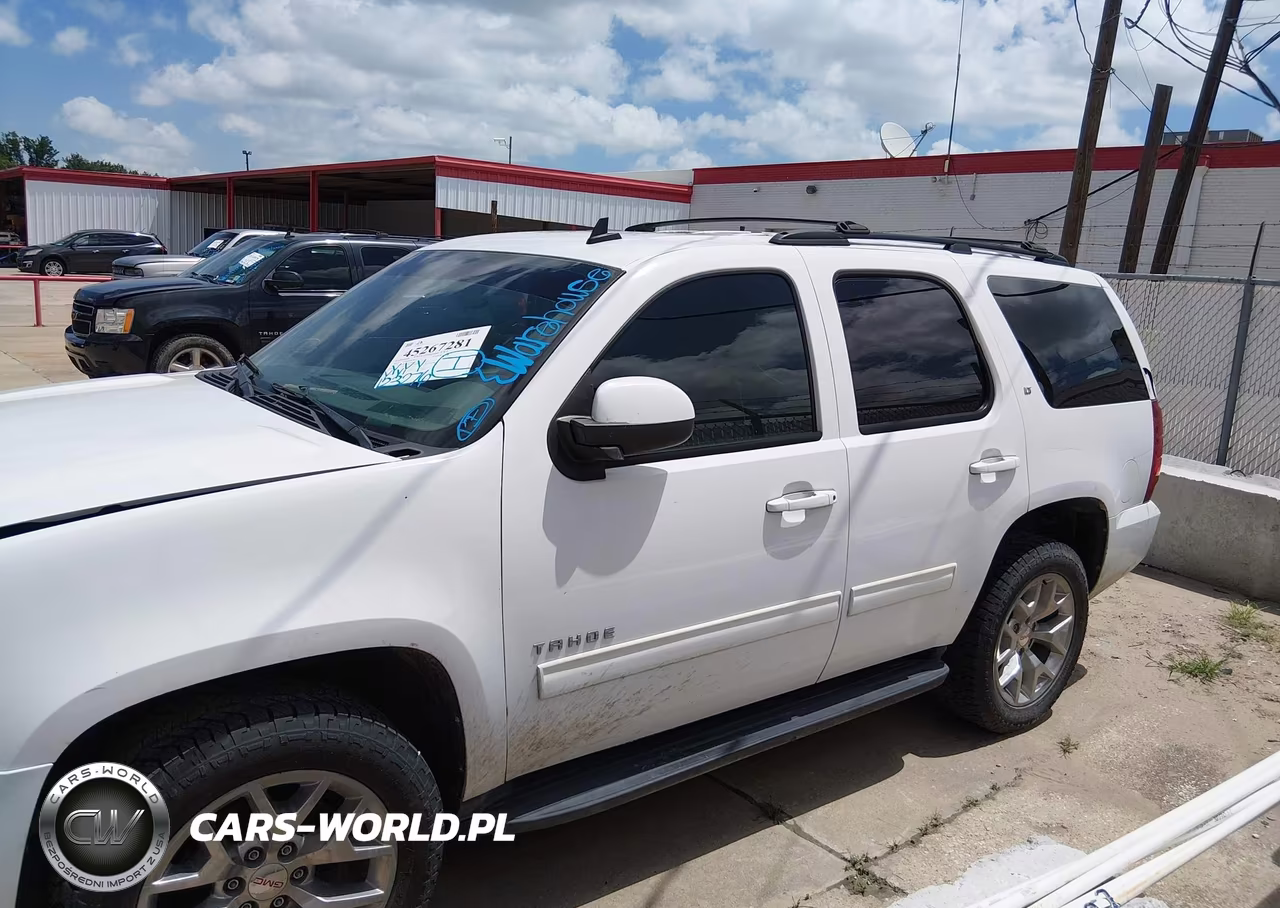 2012 Chevrolet Tahoe Lt VIN:1GNSCBE08CR158937 - 14