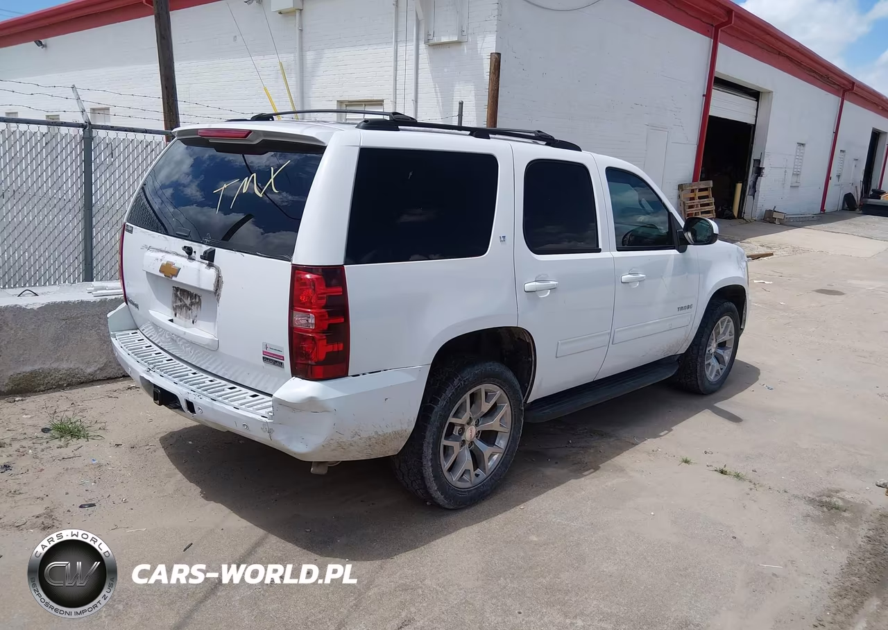 2012 Chevrolet Tahoe Lt VIN:1GNSCBE08CR158937 - 4