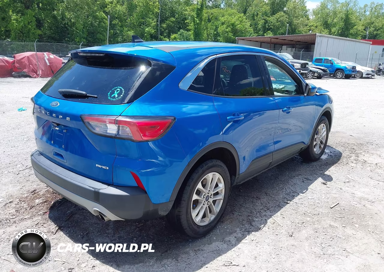 2021 Ford Escape Se VIN:1FMCU9G6XMUB06482 - 4